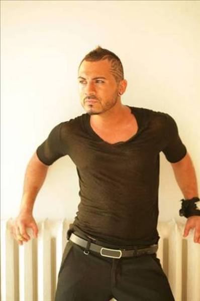 ROBER HATEMO - KUYUMCU