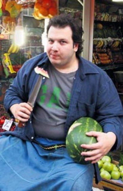 "Daha kötüsü rolü ulaştırmada görevli arkadaşa vermişiz. Rolü ise pizza satan çocuktu."