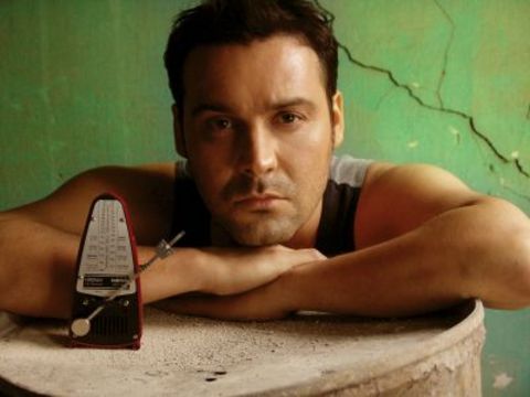 YAŞAR: YAŞAR GÜNAÇGÜN