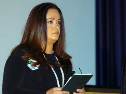 MÜJDE AR: KAMİLE SUAT EBREM