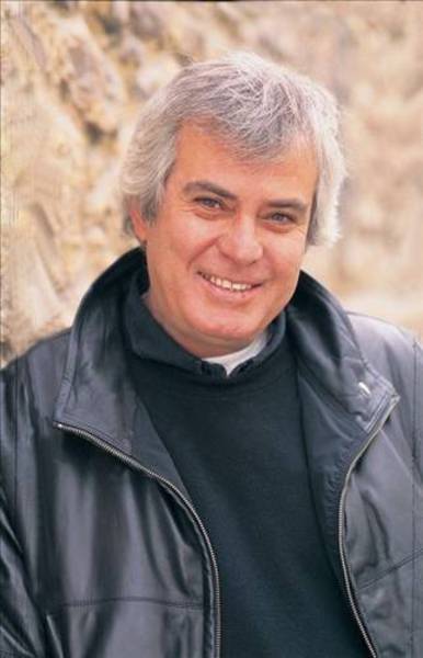 Tarık Akan - Yıldız Teknik Üniversitesi Makina Mühendisliği ve Gazetecilik Enstitüsü Bölümü