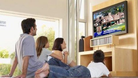 Tv programları sunucuları sıkça kurar bu cümleyi. Oysa 70 milyonun aynı anda televizyon karşısında olması mümkün olamayacak bir şeydir.