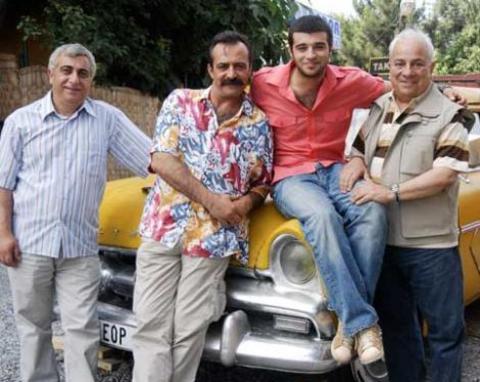 SALMAN, AKASYA DURAĞI'NDA -  - Ekranın ilgiyle izlenen dizilerinden biri Akasya Durağı...