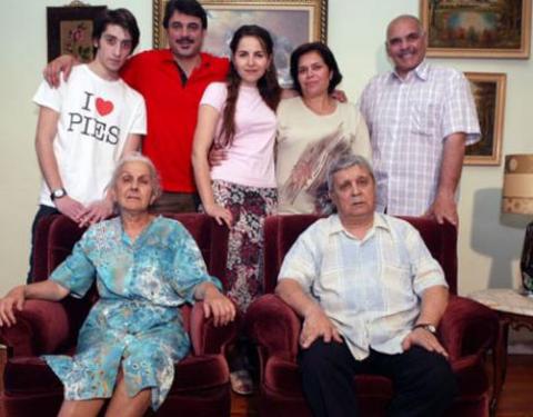 GENİŞ AİLE'NİN GÜZEL TRANSFERİ -  - Geniş Aile geçen sezonun "bomba" dizilerinden biriydi.