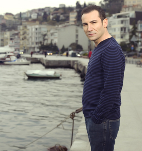 Ferhat Göçer, Bodrum'da sevgilisi Ömür Gedik ile birlikte olmayı seçti.