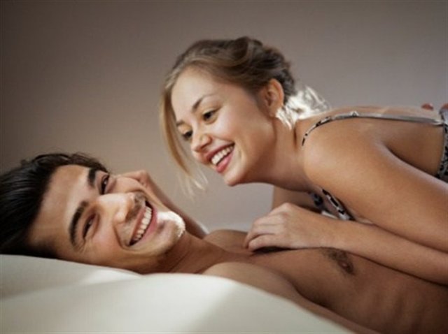 Yatak odası dışında birbirlerini seven ve takdir eden çiftlerin yatak odaların da da çok iyi olabileceğini araştırmalar göstermektedir.