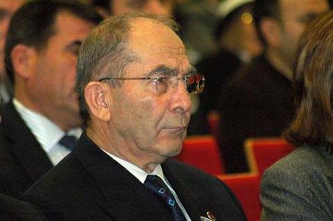 HİLMİ ÖZKÖK - BEŞİKTAŞ