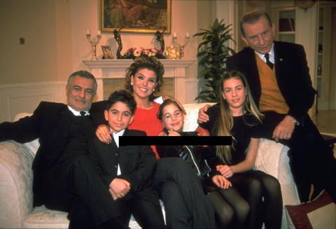 Çocukların ve dadının birbirlerine olan sevgisi ve bağlılığının komik olaylarla anlatıldığı dizi, yıllar boyunca severek izlenmişti -