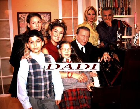 DADI: 3 çocuklu ve yalnız bir babanın, çocuklarına hem bakıcılık hem arkadaşlık yapması için tuttuğu dadı, eve renk ve neşe getirir.