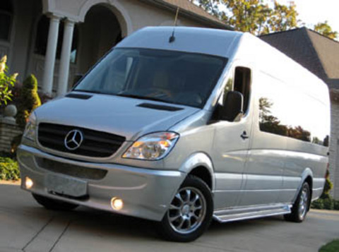 Mercedes Sprinter VIP günlük 250 euro