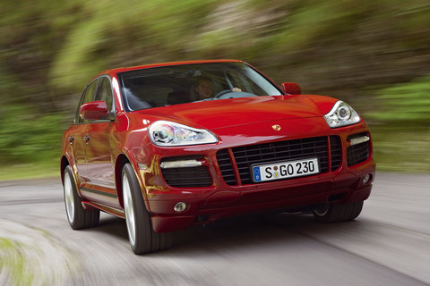Porsche Cayenne günlük 185 euro