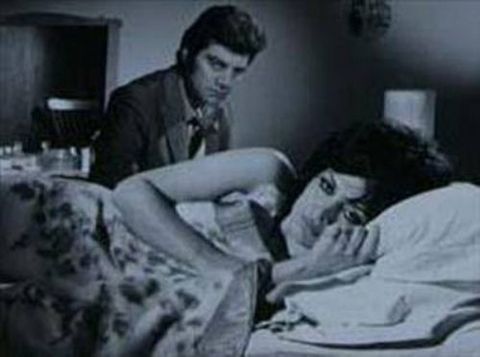 KADIN SEVERSE (1968)