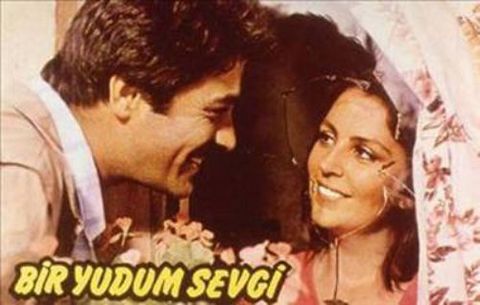 BİR YUDUM SEVGİ (1984)