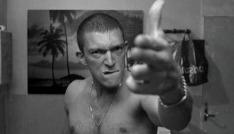 LA HAINE (PROTESTO) -  - Yönetmen: Mathieu Kassovitz )1995)