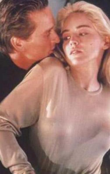 BASIC INSTINCT (TEMEL İÇGÜDÜ) -  - Yönetmen: Paul Verhoeven (1992)