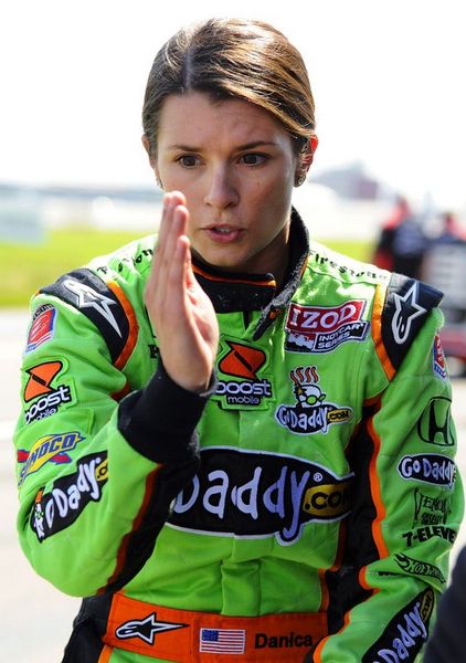 Seksi yarış pilotu Danica Patrick - Listede 4. sırada.