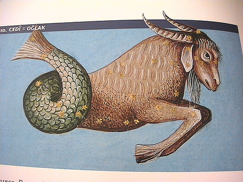 2011 yılının beklentilerinizin ötesinde pozitif bir yıl olmasını diliyorum. Her şey umduğunuzdan çok daha güzel olsun. İyi ki varsınız.