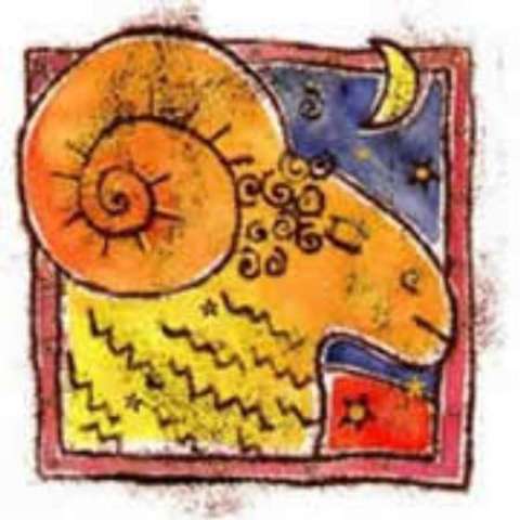 Pluto Oğlak burcu seyir etkinliğinin anlamını artık az çok biliyoruz. Bu güçlü dönüşüm enerjisi, siz Koçların mesleki ve toplumsal anlamdaki hedeflerinizi gerçek hayatta uygulamanız anlamında etkili.  Fakat bu gücü yanlış anlamda yönlendirdiğiniz takdirde büyük mücadeleler verebilirsiniz. Otorite konumundaki kişilerle(ebeveyn, patronlarınız, iş yaptığınız insanlar) aranızda ilginç deneyimler, kimi zaman sorunlar kimi zaman değişimler yaşamanız mümkün olabilir. Kendinizi ispat etmek adına var gücünüzle savaşabilirsiniz. Eğer doğum haritanızda mesleki kariyer evinizin yöneticisi ile Pluto arasında olumlu görünümler varsa bu transit sizi toplum içinde şan ve şöhret sahibi yapabilir. Kimileriniz bu dönemde patron konumuna yükselebilir ve kendi işinizin güçlü sahibi olabilirsiniz.