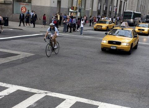 Argus Information & Advisory Services - Analist/"Manhattan'da kaç tane trafik lambası var?"