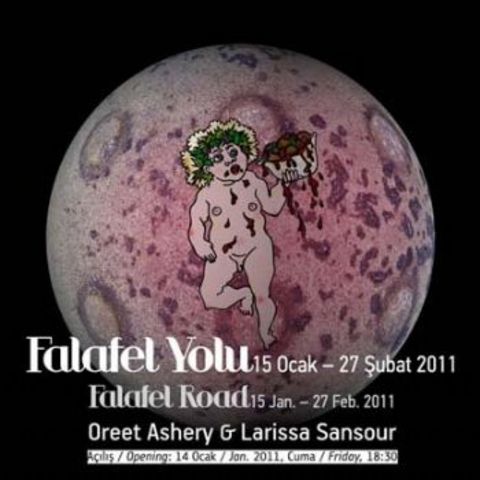 ■ Tütün Deposu'nda; İsrailli Oreet Ashery ve Filistinli Larissa Sansour'dan "Falafel Yolu" adlı sergisi. Tel: (212 292 39 56)