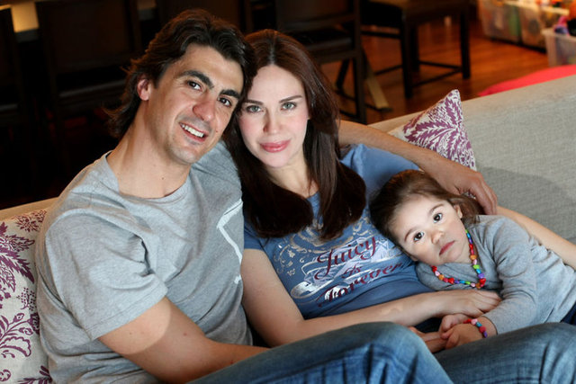 Demet Şener Kutluay ve İbrahim Kutluay çiftinin kızı İrem büyüdü.