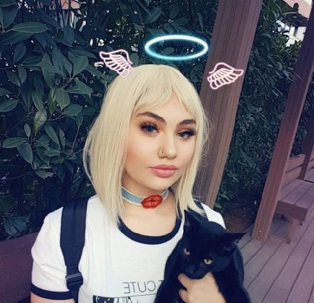 Umut Akyürek'in kızı Melek Bal Ertuğrul