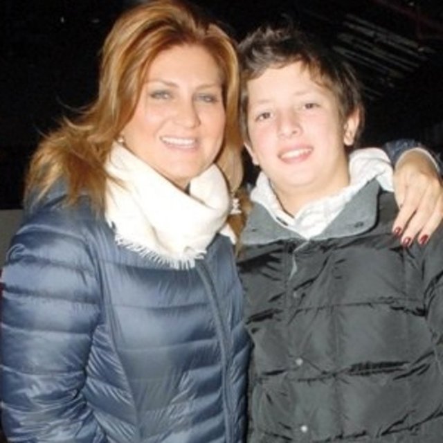 Can, 1999 yılında ilk eşi Ural'dan boşanan ve ertesi yıl Sulhi Aksüt ile evlenmiş ve bir çocuğu olmuştu...