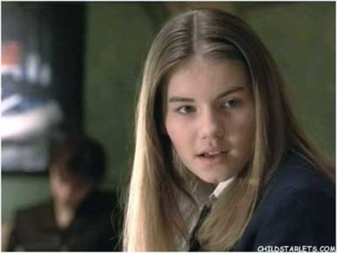 24 dizisiyle üne kavuşan Elisha Cuthbert...