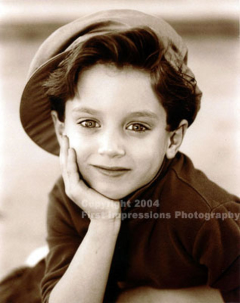 Yüzüklerin Efendisi üçlemesinin Frodo'su Elijah Wood...