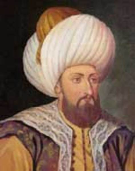İkinci Murad'ın eşlerinden Âlime Hâtûn, Dulkadiroğulları Beyliği'nden gelirken, Yeni Hâtûn, Amasyalı Mahmud Bey'in kızıydı. Tacünnisa Hatice Halime Hâtûn ise, Candaroğlu İsfendiyar Bey'in kızıydı. - Fatih Sultan Mehmed'in annesi olan Hüma Hâtûn'un devşirme olduğu öne sürülmüştür. Sebep olarak da o dönemlerde din değiştiren kişilere çoğunlukla Abdullah isminin verilmesi ve Hüma Hâtûn'un babasının adının Abdullah olması gösterilir. Batı kaynaklarında Fatih Sultan Mehmed'in annesinin Fransız asıllı bir Yahudi olan Ester Stella olduğu kayıtlıdır. Fatih çocukken ölmüştür ve Fatih'i Mara Despina yetiştirmiştir. - Çocuksuz ve Ortodoks olarak ölen ve Fatih Sultan Mehmet'in üvey annesi olan Mara Hatun, Sırbistan Despotu Corac Bronkoviç'in kızıydı.