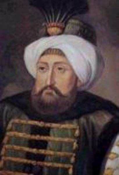Giritli bir ailenin kızı olan Mâh-Pâre Ümmetullah Râbi'a Gül-Nûş Sultan, 4. Mehmed'in ilk eşidir II. Mustafa ve III. Ahmet'in annesi olan Gül-Nûş Sultan, oğlu tahta geçtiğinde Valide Sultan olmuştur.  - 4. Mehmed'in diğer eşleri Afife Kadın, Gülnar Kadın, Kaniye Haseki ve Siyavuş Haseki'dir.