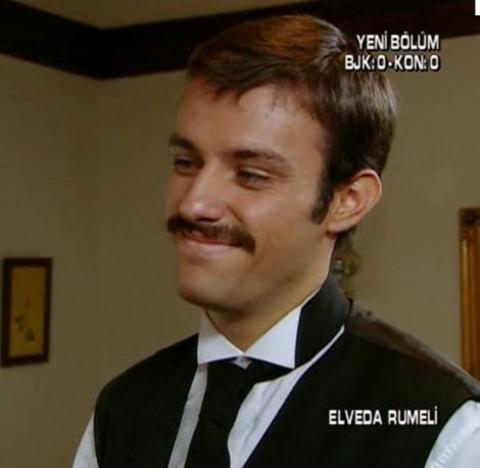 Genç oyuncu Elveda Rumeli adlı dizide de rol almıştı.