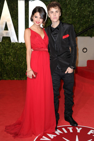 SELENA GOMEZ, JUSTİN B.