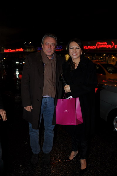 DEMET AKBAĞ, ZAFER ÇİKA