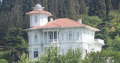 Cemil Molla Yalısı