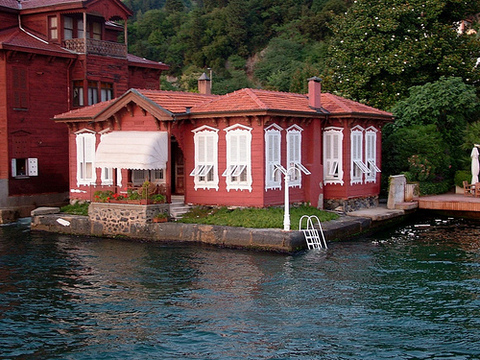 Melek Hanım Yalısı