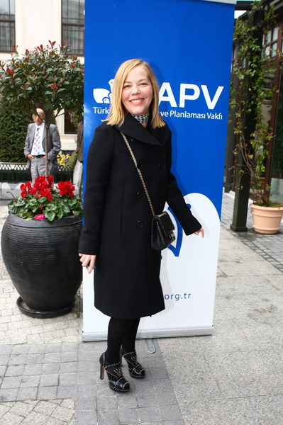 AYŞE EGE