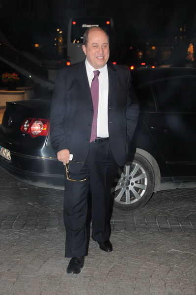 NURİ ÇOLAKOĞLU
