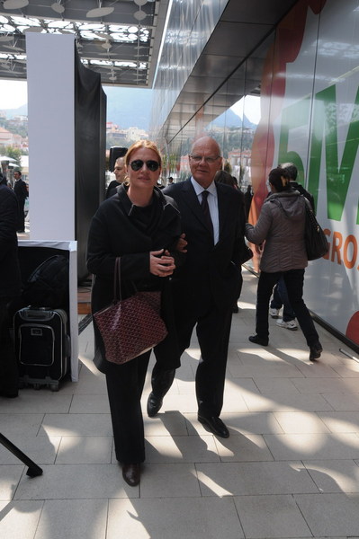 CAROLINE KOÇ VE BABASI HARVE GIRAUD