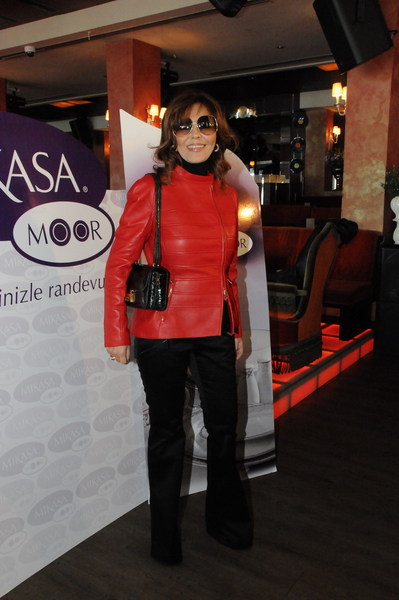 FERYAL GÜLMAN 