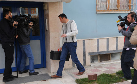 Prof. Abdurrahman Küçük'ün de evi aranıyor