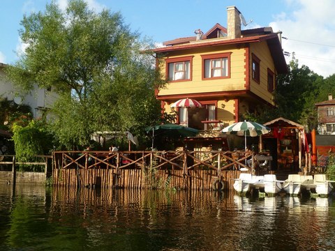 HAFTA SONU KAÇAMAĞI İÇİN AĞVA'DAYIZ! -  -  - **Ağva Yeşilçay Tatil Köyü / Tel: (216 721 73 48) - ** Ağva Greenline Guest House / Tel:  (216 721 84 91) - ** Ağva Piccolo Mondo / Tel:  (216 721 73 79) - ** Tranquilla Nehir Evi / Tel: (216 721 73 77)