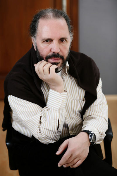 İMZA GÜNLERİ... -  - Sapphire D&R'da; 2 Nisan Cumartesi, saat 16.00'da, Fatih Erkoç, yeni albümü "Yanında Her Kimse"nin imza günü.