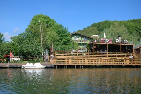 ** Park Mandalin / Tel: (216 721 82 05) - ** Club Grand Becassier / Tel: (216 721 75 75) - ** Ağva Woody Ville - Cowboys Hotel Tel: (216 727 70 10) - ** Günay Hotel / Tel: (216 721 77 22)