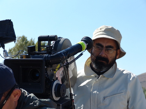 Akbank Sanat'ta; 2 Nisan Cumartesi, saat 13.30'da, Mehmet Ergen Nisan Yönetmenlik Atölyesi. 6 Nisan Çarşamba, saat 17.00'de, Yönetmen Buluşması / Derviş Zaim. Etkinlik ücretsiz. Tel: (212 252 35 00)