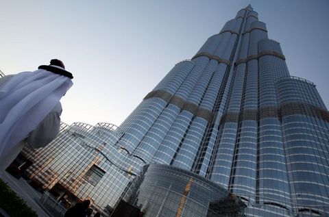 Burj Khalifa - Dünyanın en yüksek binası - 828 metre!