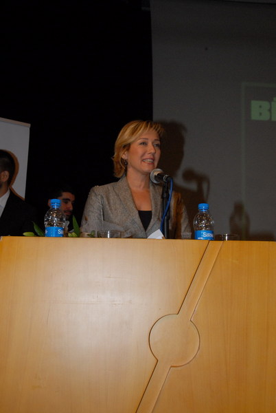 REVNA DEMİRÖREN