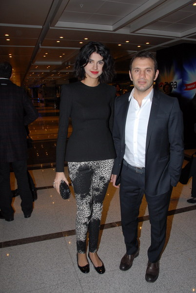 NİHAN - OKAN BURUK