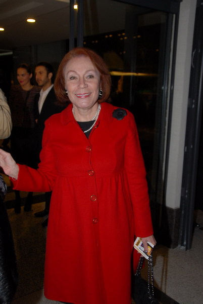 AYŞE ÇOLAKOĞLU