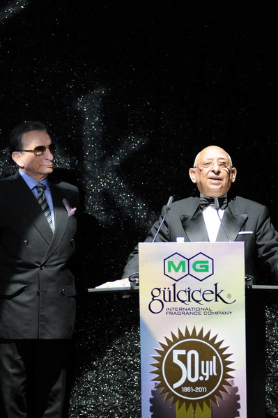 HALDUN DORMEN, MİŞEL GÜLÇİÇEK